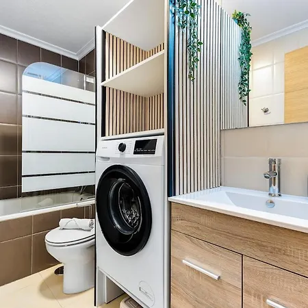 Marcelina Sunrise Apartment